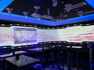 HF MIKI  KTV（茶园悦地购物中心店）